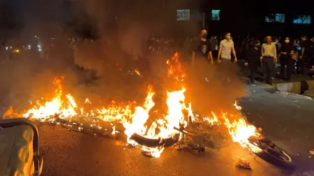 related_news_inside_blogsإيران على صفيح ساخن.. الاحتجاجات تدخل أسبوعها الثاني