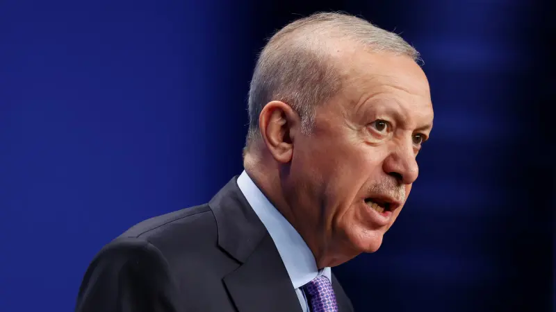 صادرات تركيا تقترب من 400 مليار دولار في 2025