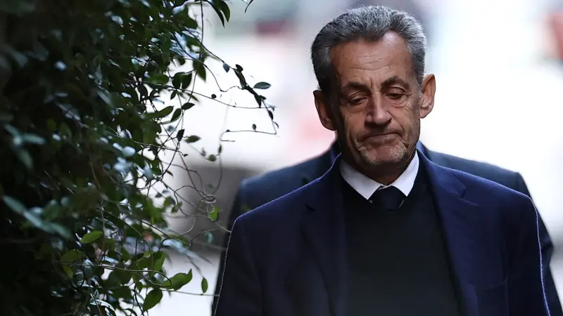 جلسة استئناف ساركوزي ضد إدانته بالتآمر تبدأ في مارس