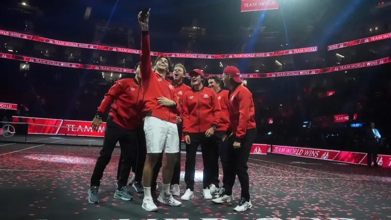 فريتز يقود فريق العالم لاستعادة لقب كأس لَيفر للتنس