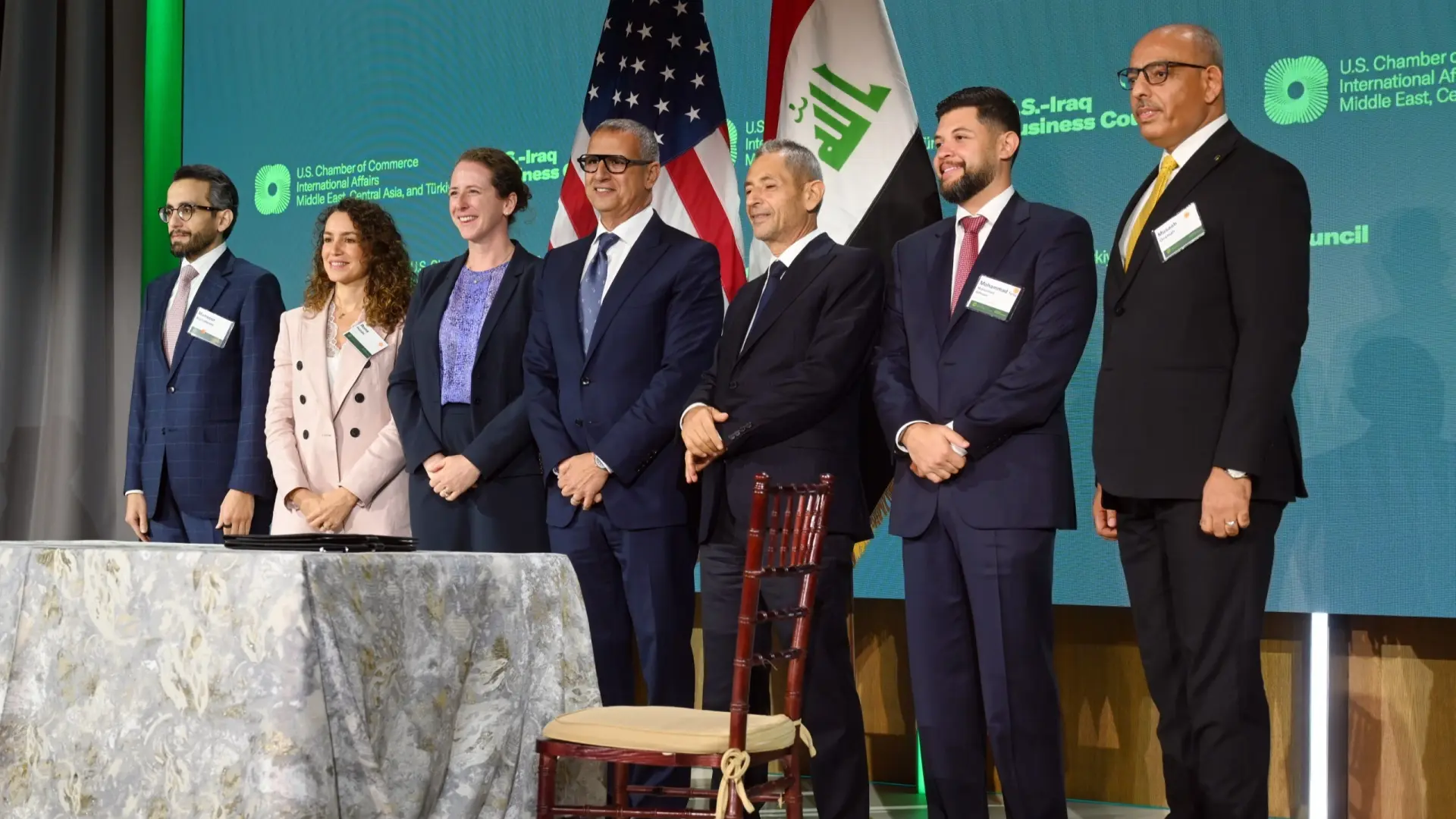 الاتفاقيتان الموقعتان مع "شركة بغداد للمشروبات الغازية" و"شركة العراق الأخضر" تضعان خططاً لتوسيع الطاقة التصنيعية الاتفاقيتان الموقعتان مع "شركة بغداد للمشروبات الغازية" و"شركة العراق الأخضر" تضعان خططاً لتوسيع الطاقة التصنيعية