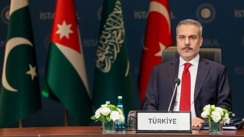 فيدان: "حماس" مستعدة لتسليم إدارة قطاع غزة