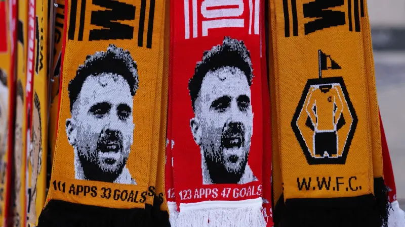 فيديو وصور - جماهير ليفربول وولفرهامبتون تكرّم ديوغو جوتا