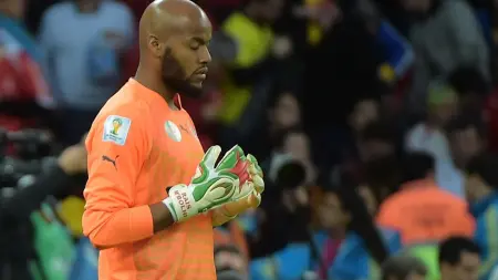 related_news_inside_blogsوفاة والد رايس وهاب مبولحي تجدد أحزان الحارس الأسطوري للجزائر