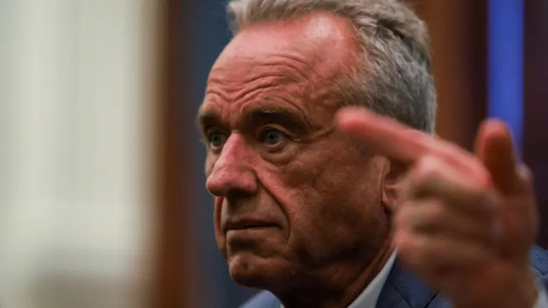 وزير الصحة الأميركي يُهاجم مراكز السيطرة على الأمراض والوقاية منها