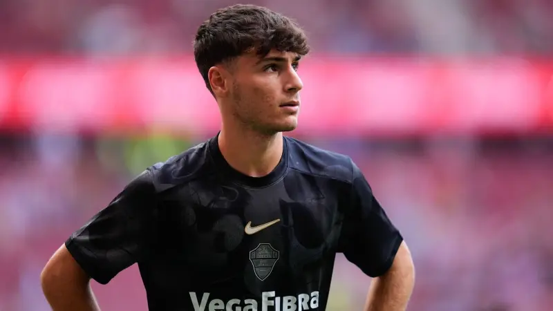 يوفنتوس يتحرك بقوة في سوق المواهب.. وصراع مع برشلونة وريال مدريد