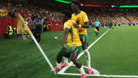 related_news_inside_blogsكأس العالم 2026 - أطوال لاعبي منتخب أستراليا تثير اهتمام جماهير مصر قبل مباراة دور الـ32