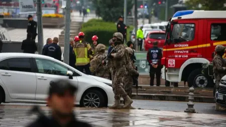 تركيا تقصف مواقع حزب العمال الكردستاني وتدفن ضحايا هجوم أنقرة