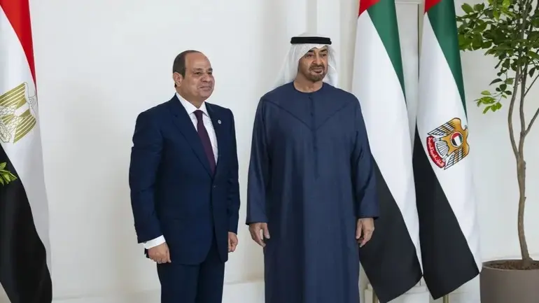 الشيخ محمد بن زايد والسيسي يبحثان علاقات التعاون والتطورات الإقليمية
