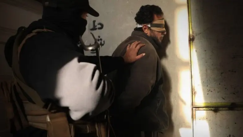 "مرحلة خطيرة".. تقرير يحذر: "داعش" يرفع رأسه من جديد في سوريا