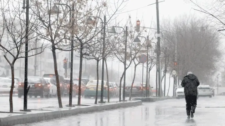 منخفض جوي في طريقه إلى الأردن وتحذيرات من فيضانات مفاجئة