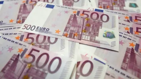 related_news_inside_blogsسعر اليورو مقابل الدينار الجزائري اليوم الجمعة 15/5/2026 في السكوار.. مستوى مرتفع