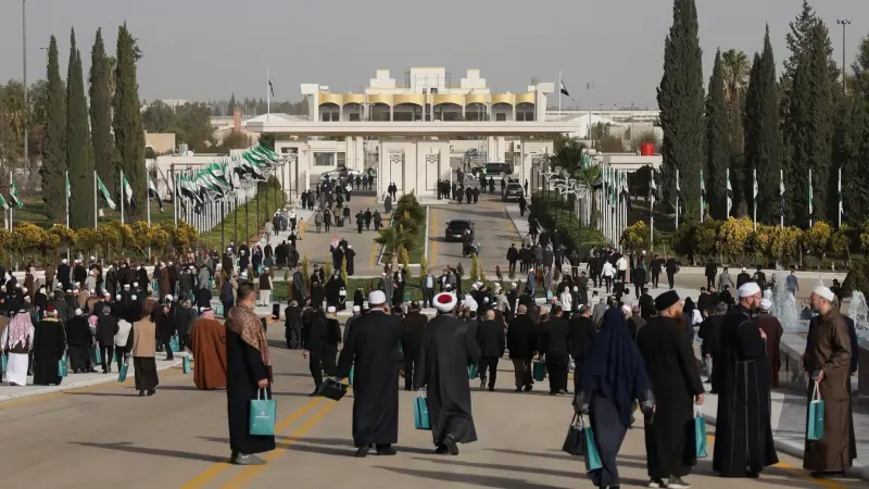 سعر الدولار مقابل الليرة السورية اليوم الاثنين 30/3/2026.. تراجع نسبي