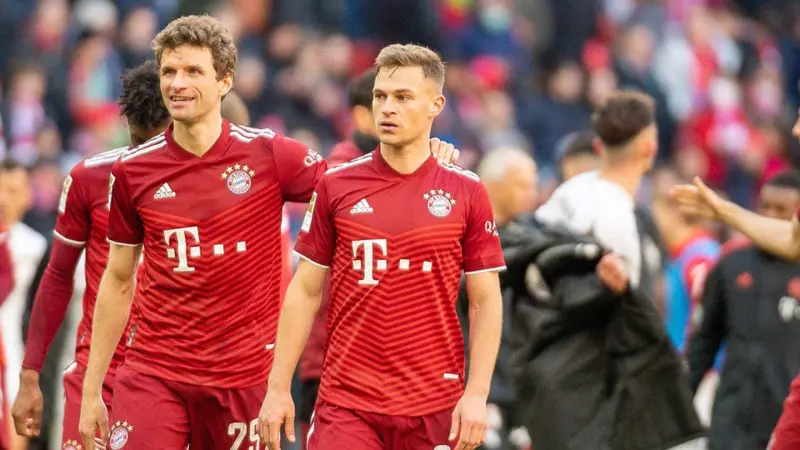 أساطير بايرن في مرمى الانتقادات.. هل حان وقت الرحيل؟