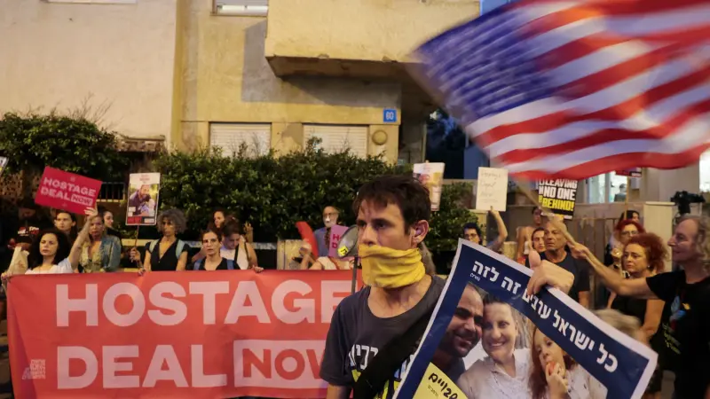 أول تعليق من قادة إسرائيل على استعادة 6 جثث من الأسرى