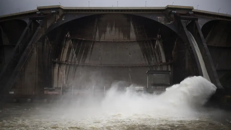 تحذيرات وتأهب مع استمرار العواصف في إسبانيا والبرتغال