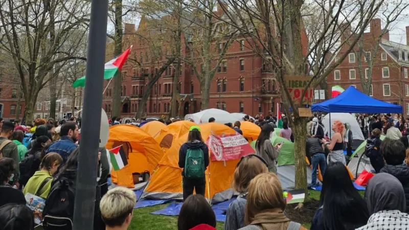 تقرير: غضب عالمي يدفع جامعات كبرى لقطع علاقاتها مع إسرائيل