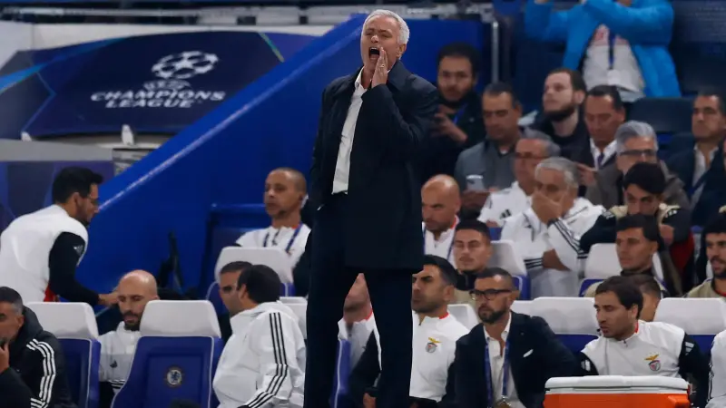 دوري أبطال أوروبا - هدف عكسي يمنح تشيلسي الفوز على بنفيكا في أمسية عودة مورينيو
