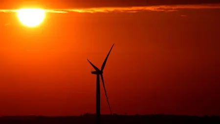 related_news_inside_blogsمن الشمس والرياح إلى التخزين.. الطاقة المتجددة في الأردن أمام تحول جديد