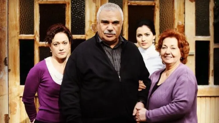 موعد عرض مسلسل الاوراق المتساقطة الجزء الخامس والقنوات الناقلة