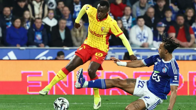 الدوري الفرنسي - لانس يتعثر مجددا بمشاركة سعود عبد الحميد