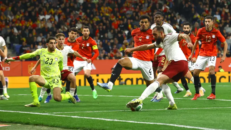 فيفا يفتح إجراء تأديبيا بسبب هتافات عنصرية خلال مباراة إسبانيا ومصر