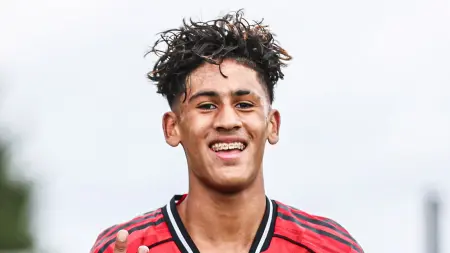 related_news_inside_blogsموهبة مانشستر يونايتد المنتظرة.. من هو جي جي غابرييل؟