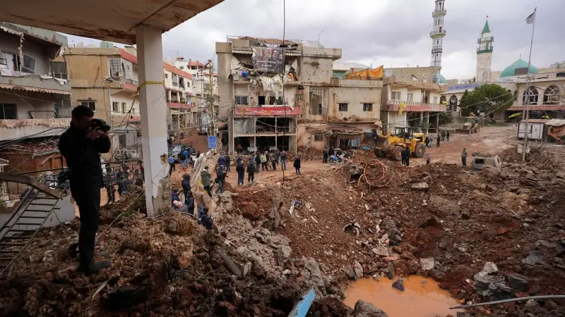 الجيش الإسرائيلي يكرر تحذيره للمدنيين بإخلاء جنوب لبنان