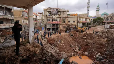 الجيش الإسرائيلي يكرر تحذيره للمدنيين بإخلاء جنوب لبنان