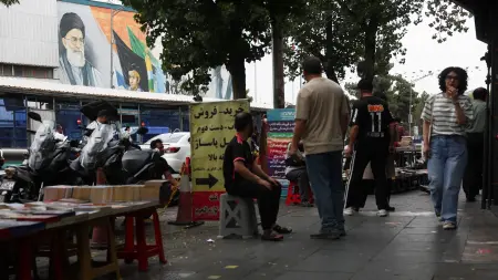 النظام الإيراني يعلن الحرب على المقاهي خوفا من تجمعات الشباب