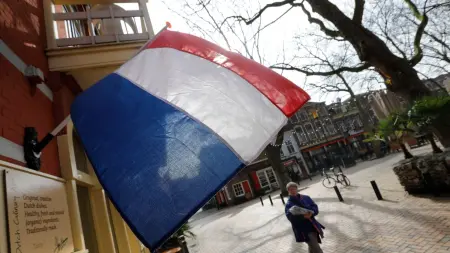 related_news_inside_blogsحزب هولندي يطرد سياسية من عضويته بسبب "الفوتوشوب"