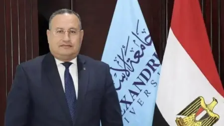 related_news_inside_blogsرئيس جامعة الإسكندرية السابق يصبح وزيرا.. من هو عبد العزيز قنصوة؟