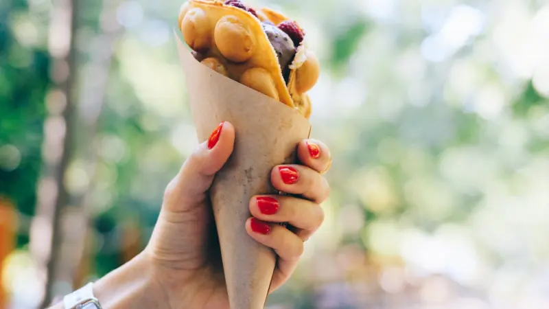 ما علاقة الأطعمة فائقة المعالجة بسرطان القولون؟