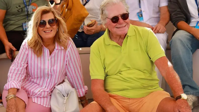 رقص وصور ممنوعة من النشر.. 5 مشاهد مثيرة من مهرجان الجونة