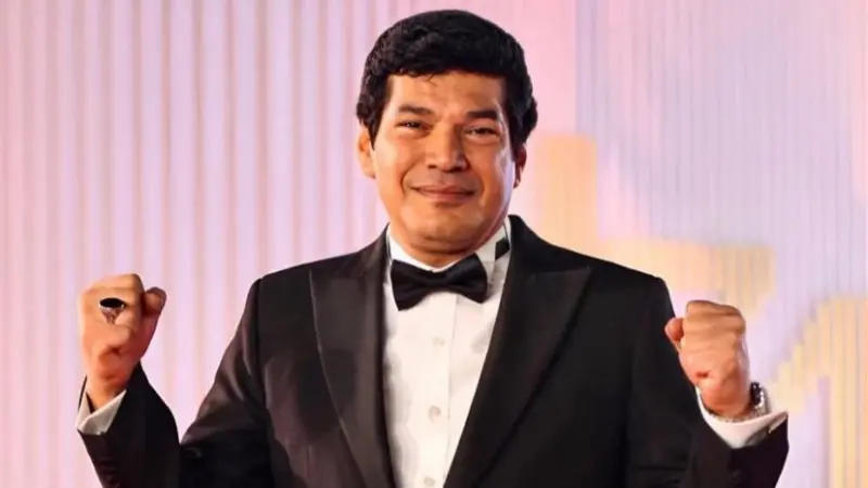 باسم سمرة يرفض تحويل أزمات أحمد السقا لمادة إعلامية