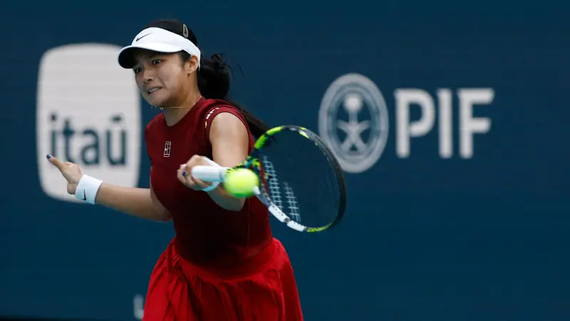 مفاجأة بطولة ميامي.. من هي الفلبينية ألكسندرا إيالا التي أقصت شفيونتيك؟