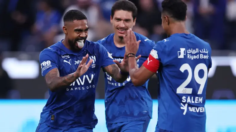 لاعبو نادي الهلال السعودي.. حقبة جديدة