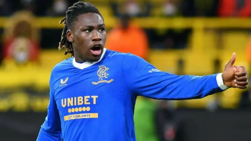 من هو كالفن باسي الذي يسعى الهلال لضمه من فولهام قبل كأس العالم للأندية؟