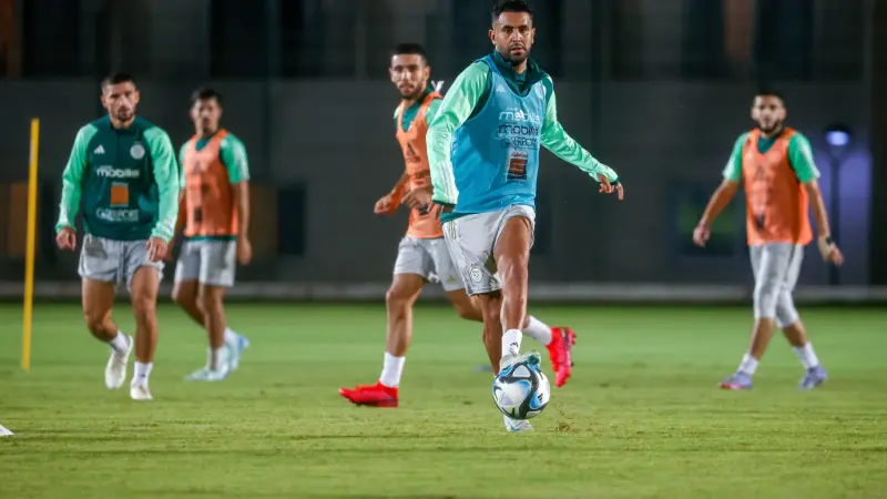 تشكيلة الجزائر اليوم أمام توغو في تصفيات أمم إفريقيا.. محرز يقود الخُضر