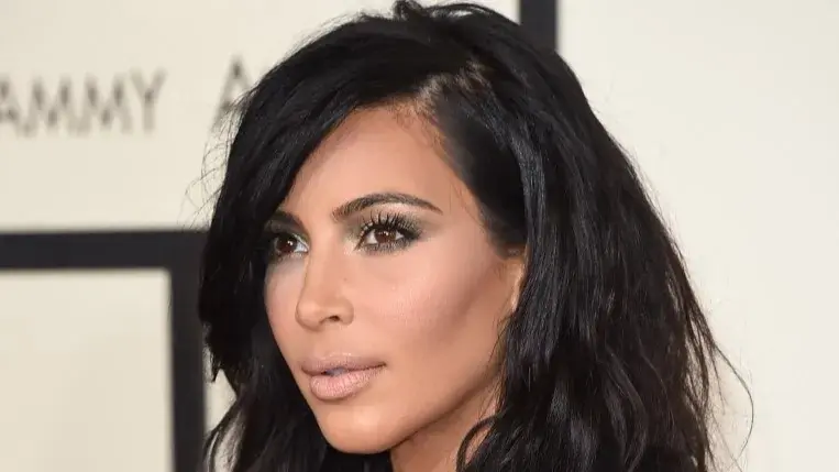 بسبب فضيحة ديدي.. كاني ويست يُهاجم "عصابة" كاردشيان