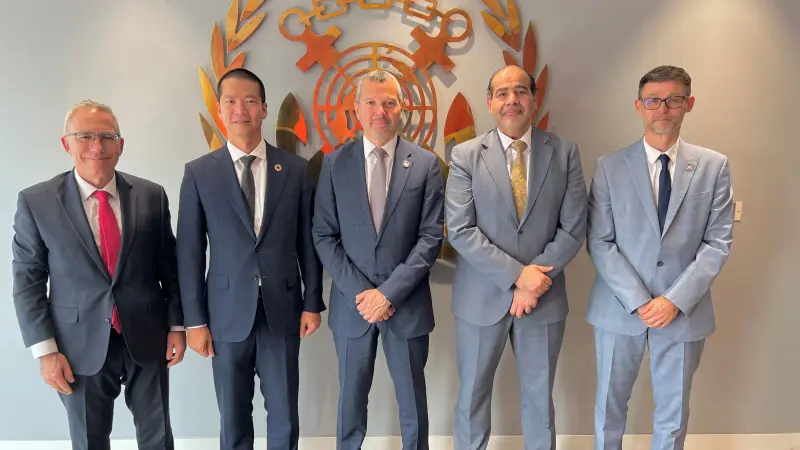 الإمارات تدفع نحو تطوير أمن الملاحة وتيسير الإجراءات البحرية في لندن