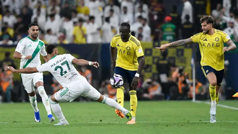 القنوات الناقلة لمباراة الأهلي ضد الأخدود اليوم في الدوري السعودي مع الموعد والتشكيلة