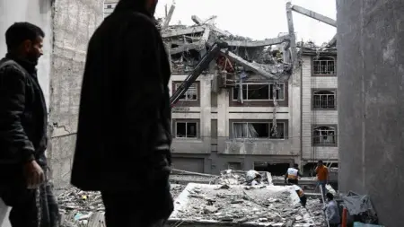 related_news_inside_blogsالمشهد باختصار: خطة ترامب للردّ على اغتياله.. وأوكرانيا تضغط على بوتين