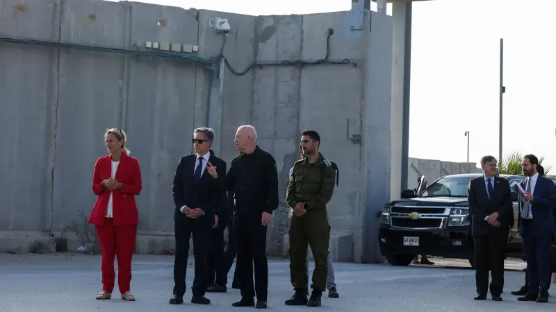 أين يقع معبر كرم أبو سالم الذي استهدفته "حماس"؟