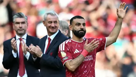 related_news_inside_blogsفيديو - بكاء محمد صلاح في مباراة وداع ليفربول.. والجماهير تردّ