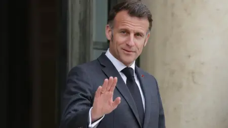 related_news_inside_blogsبعد تصريحات ساخرة.. ماكرون يقود معارضة الأوروبيين ضد ترامب