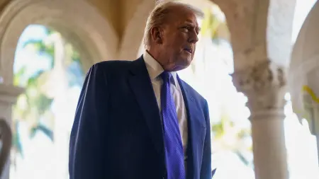 related_news_inside_blogsترامب يُهدد مقدم جوائز غرامي بسبب إبستين.. ما القصة؟