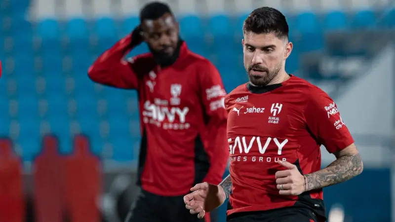 تشكيلة الهلال اليوم أمام الفتح مع غيابات القائمة.. إنزاغي في ورطة خماسية