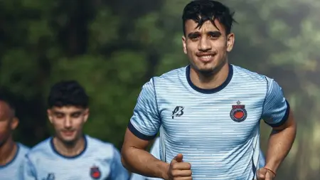 related_news_inside_blogsالقنوات الناقلة لمباراة أولمبيك أسفي ضد اتحاد العاصمة اليوم في كأس الكونفدرالية الإفريقية مع الموعد والتشكيلة