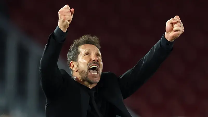 فيديو - سيميوني يكشف تفاصيل حديثه إلى فليك بعد معركة كأس الملك